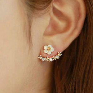 1 Pair Fashion Crystal Rhinestone Ear Stud Daisy Flower Earrings